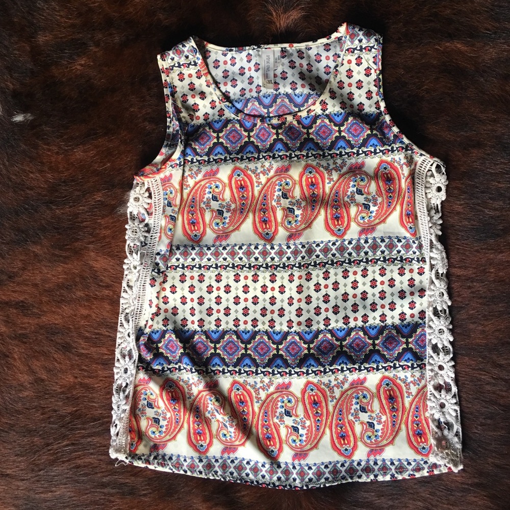 Pink owl tank with side lace detailing